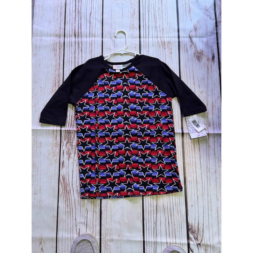 LuLaRoe Sloan Kids Raglan Tee Red White Blue Star Print Black 3/4 Sleeve Size‎ 8
